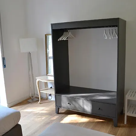 Modern, Spacious And Bright In Апартаменты