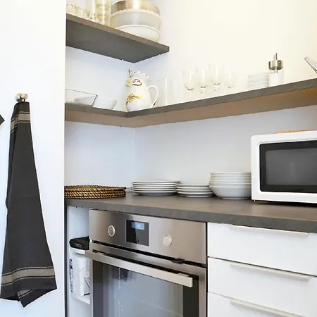 Modern, Spacious And Bright In